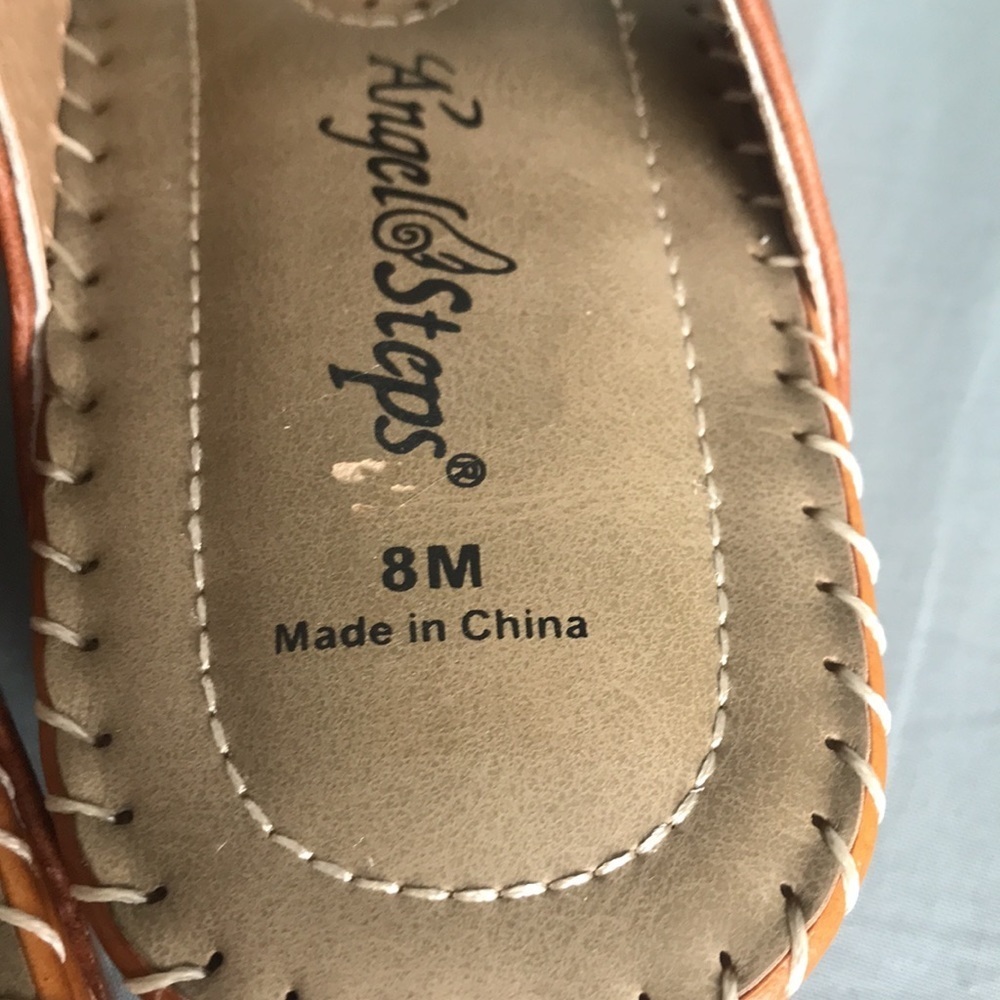 NEW Angel steps brown faux leather comfy slip on sandals size 8 - Picture 8 of 8